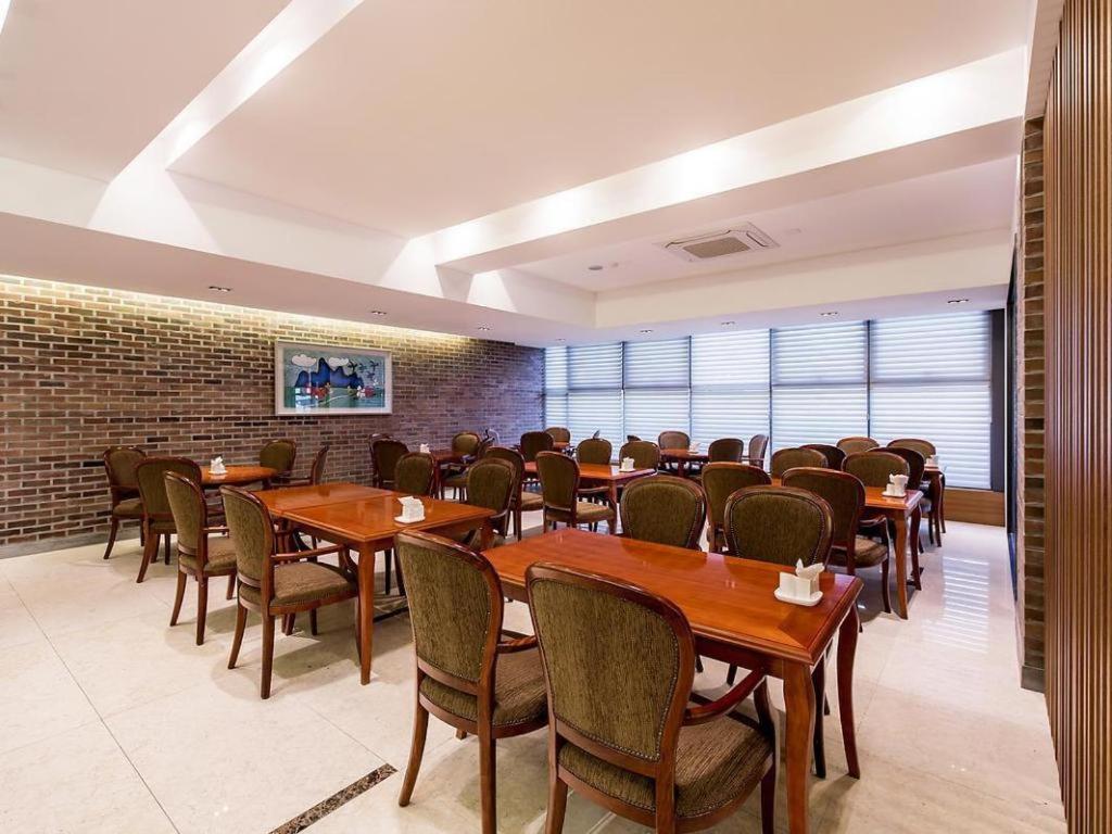 Korea Tourist Hotel Suwon Zewnętrze zdjęcie